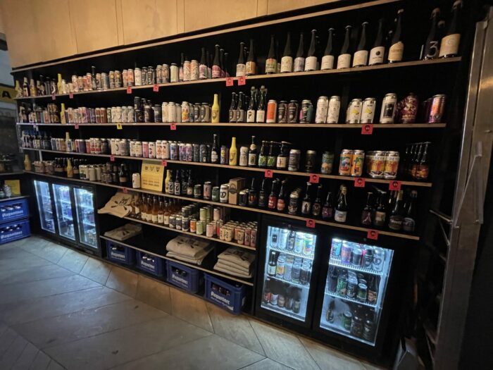 kill the cat craft beer bottle shop east london 700x525 - 6 Great Places for Craft Beer in the East End of London - Bethnal Green - Tower Hamlets