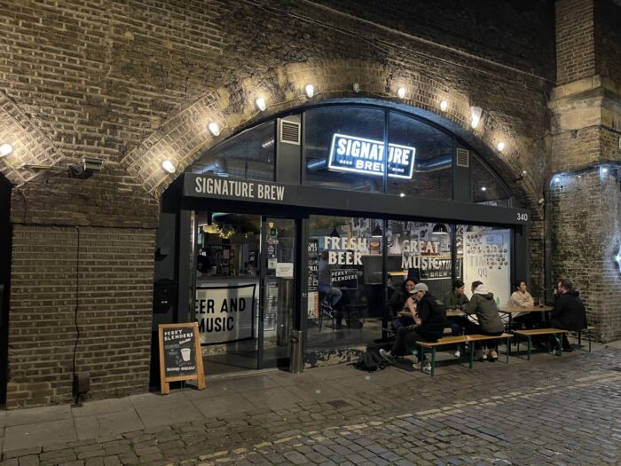 signature brew haggerston craft beer brewery 700x525 - 19 Great Places for Craft Beer in Hackney - Shoreditch - Dalston - Hoxton - Clapton - Stoke Newington -  Hackney Wick - East London