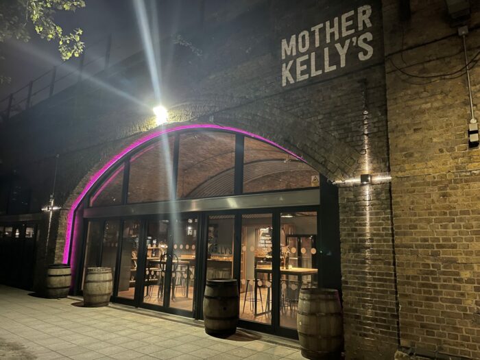 mother kellys vauxhall craft beer 700x525 - 19 Great Places for Craft Beer in Brixton - Lambeth - Clapham - Vauxhall - South London