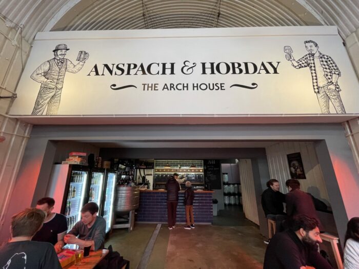 anspach hobday arch bermondsey beer mile 700x525 - Bermondsey Beer Mile - The Complete Guide 2023 - Breweries, Tips, & More