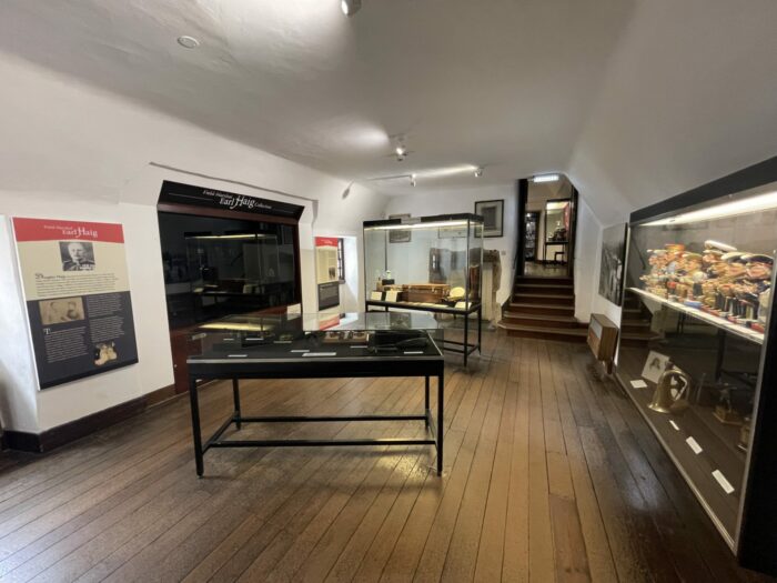 museum of edinburgh earl haig 700x525