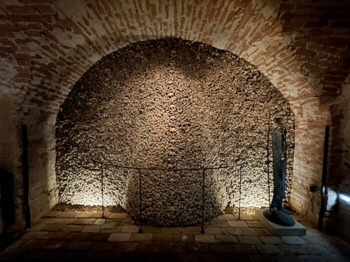 brno ossuary visit 700x525 - Brno Ossuary at St. James Church