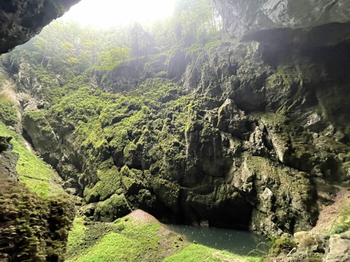 punkva caves tour machocha abyss 700x525 - Moravian Karst - Spectacular Caves near Brno Including Punkva Caves