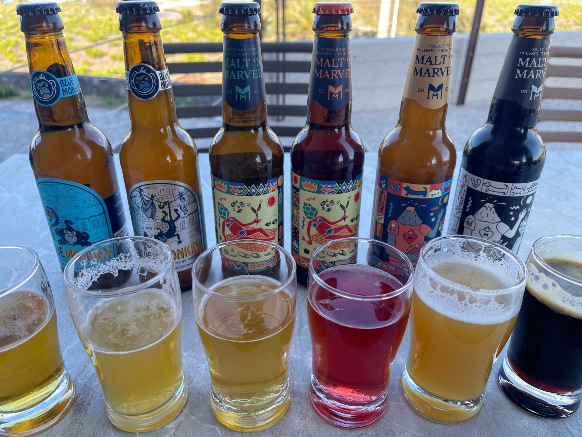4 Best Places for Craft Beer in Santorini, Greece