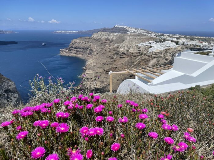 When Is the Best Time To Visit Santorini?