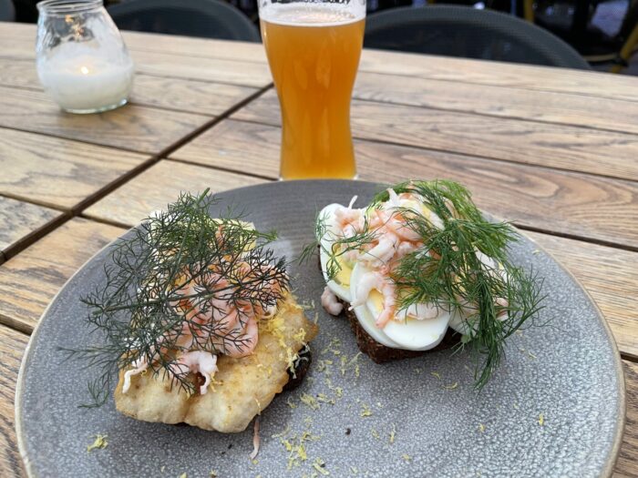 smorrebrod beer copenhagen things to eat and drink 700x525
