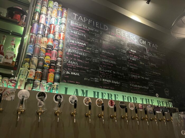 tapfield craft beer bar athens 700x525