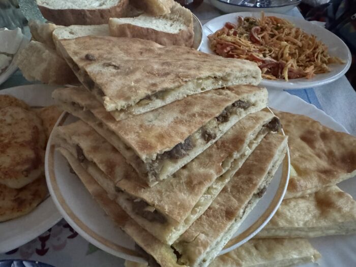 kubdari georgian meat pie 700x525