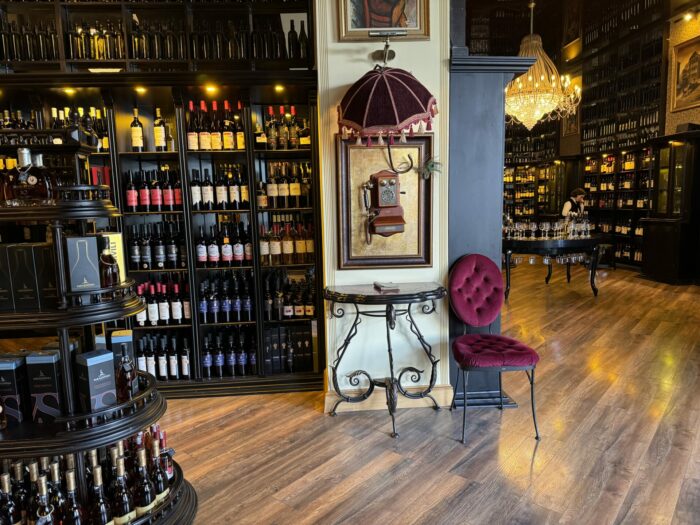 wine gallery tbilisi 700x525