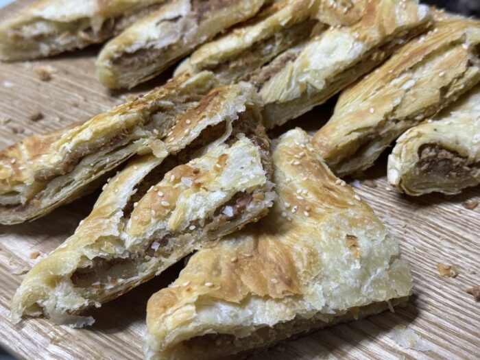 42 Must-Eat Georgian Dishes lobiani 700x525