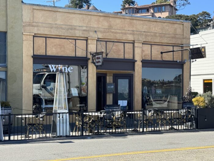 real napa tasting room sausalito 700x525