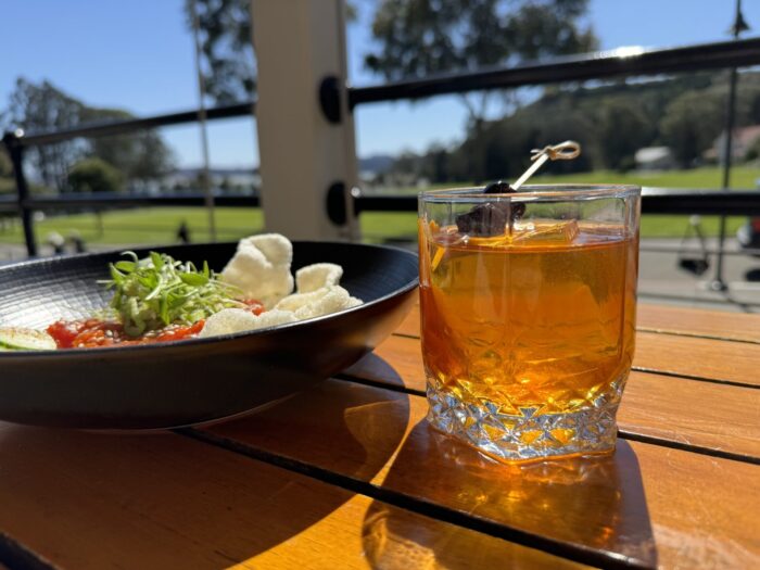 6 Great Cocktail Bars in Sausalito, California