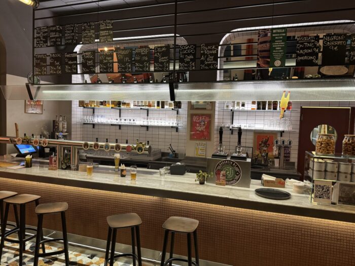 birrificio italiano milano brewpub 700x525