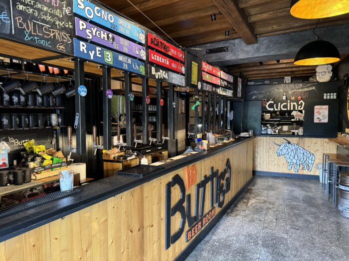 la buttiga beer room milan 700x525
