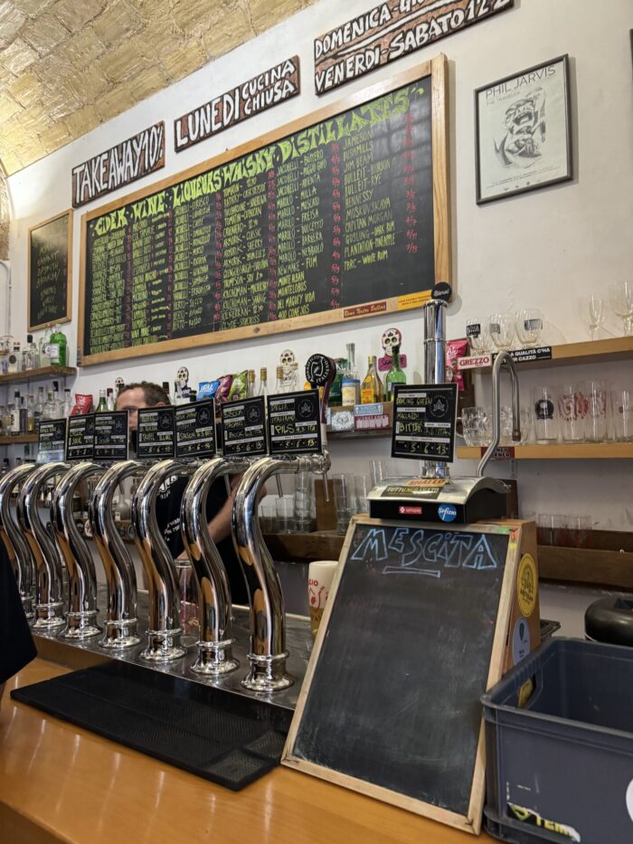 artisan craft beer rome 700x933