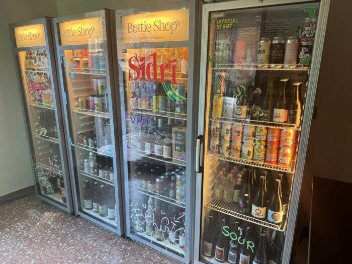 luppulo 12 beer bar bottle shop rome 700x525