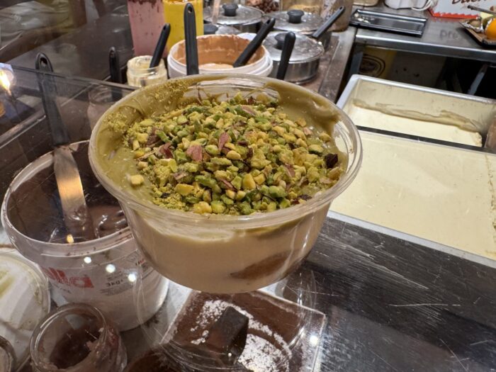 mr 100 tiramisu in rome 700x525