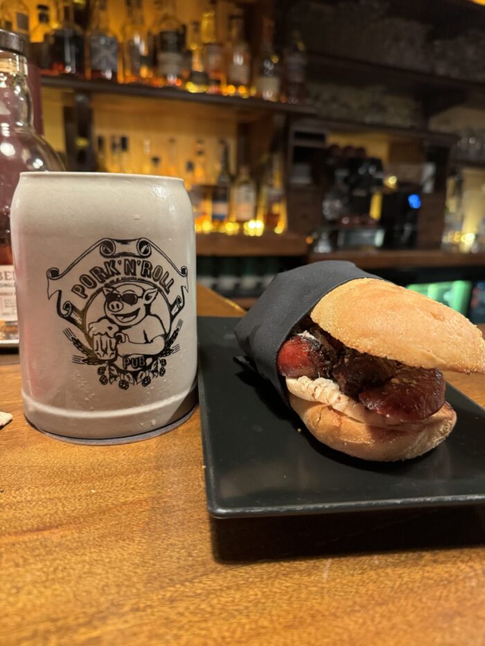pork n roll pub rome craft beer meat sandwich 700x933
