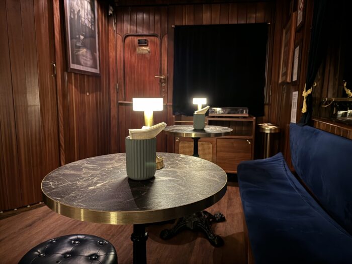 jerry thomas bar room 700x525