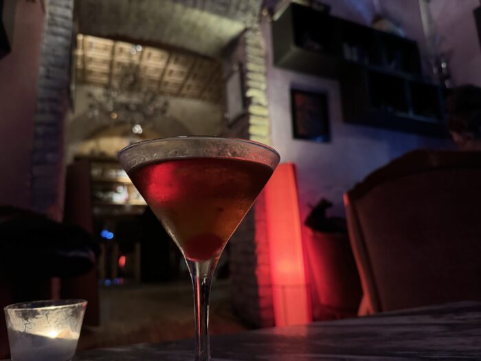 libreria caffe bohemien bar rome 700x525