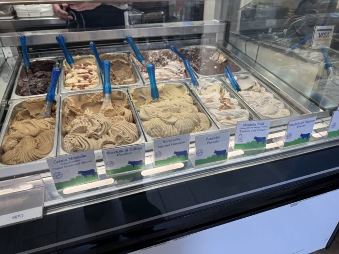 il gelato mennella naples 700x525