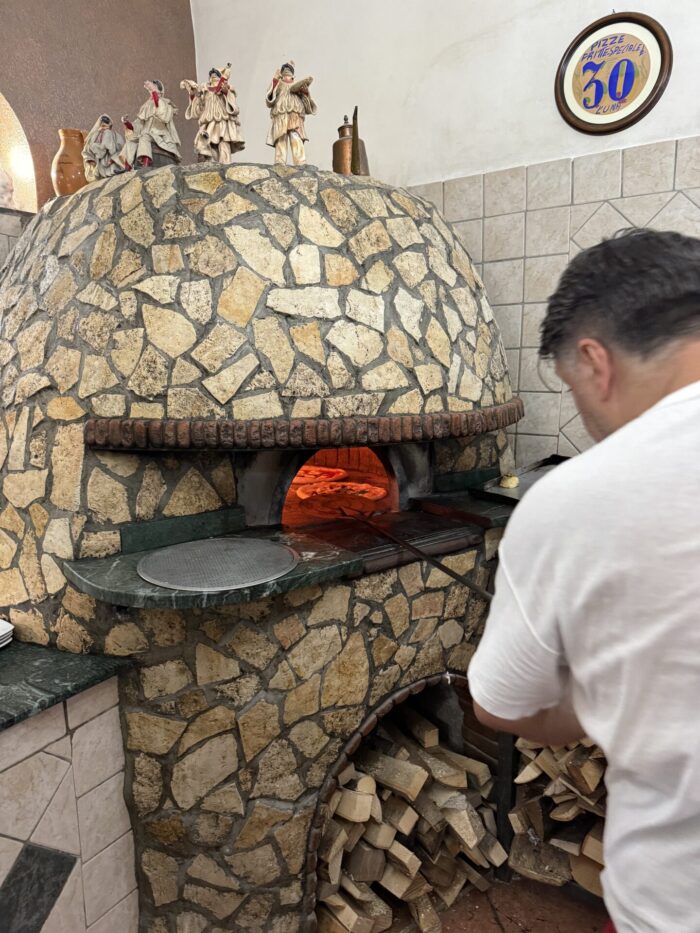 The Best Pizza in Naples: 9 Great Pizzerias In Naples, Italy pizzeria da attilio wood fired pizza naples 700x933