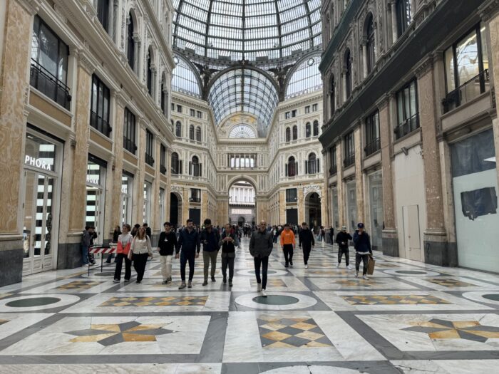 galleria umberto i naples 700x525