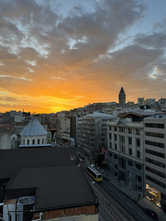 8 Great Cocktail Bars In Istanbul, Turkey istanbul sunset 700x933