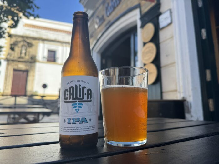 the cabin beer bar cadiz craft beer 700x525