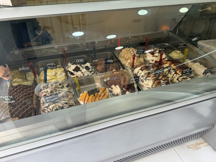 gelateria cioccolato cadiz ice cream shop 700x525