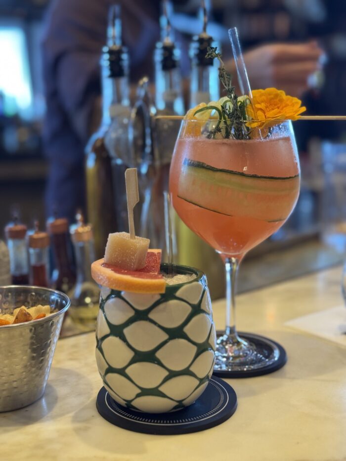 bar 1608 quebec city cocktails 700x933