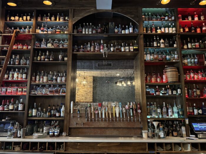 the fig and barrel pub york cocktail bar 700x525
