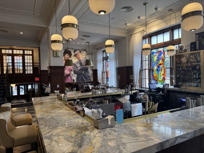 the yorktowne hotel davidson lobby bar york pennsylvania 700x525