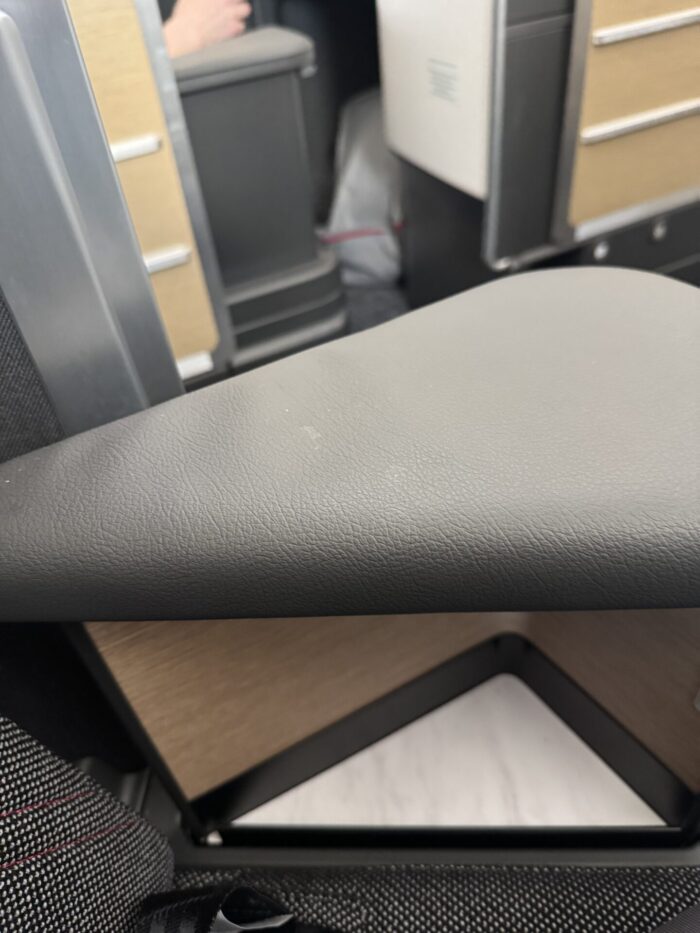 american airlines flagship suite armrest storage 700x933