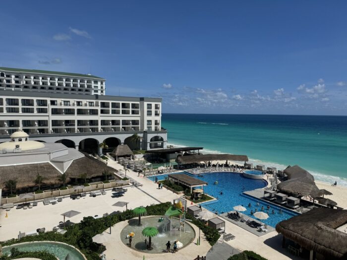 What The Food And Drink Is Like At A Luxury All-Inclusive Resort In Cancun, Mexico marriott cancun all inclusive resort review 700x525