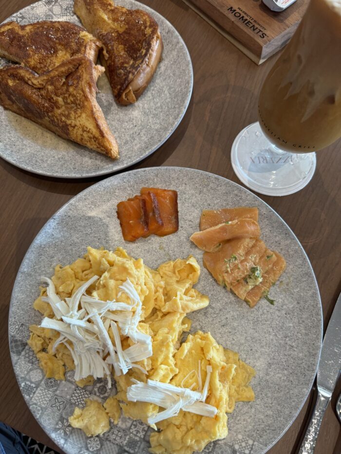 What The Food And Drink Is Like At A Luxury All-Inclusive Resort In Cancun, Mexico marriott cancun all inclusive review breakfast 700x933