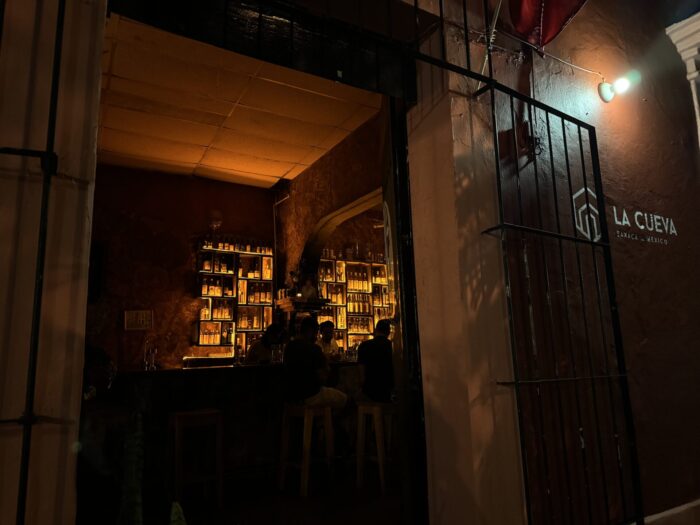 8 Great Places for Craft Beer In Oaxaca, Mexico la cueva oaxaca bar 700x525