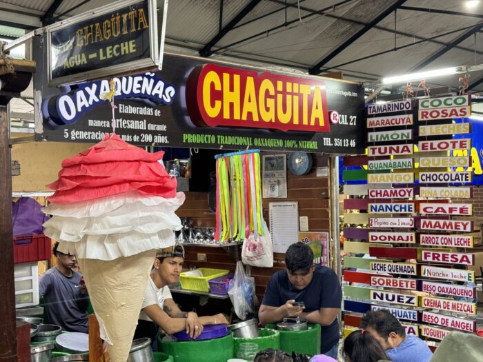 nieves chaguita oaxaca mercado benito juarez 700x525