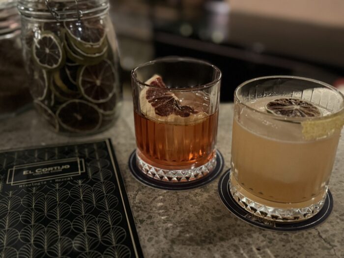 el cortijo cocktail room oaxaca 700x525