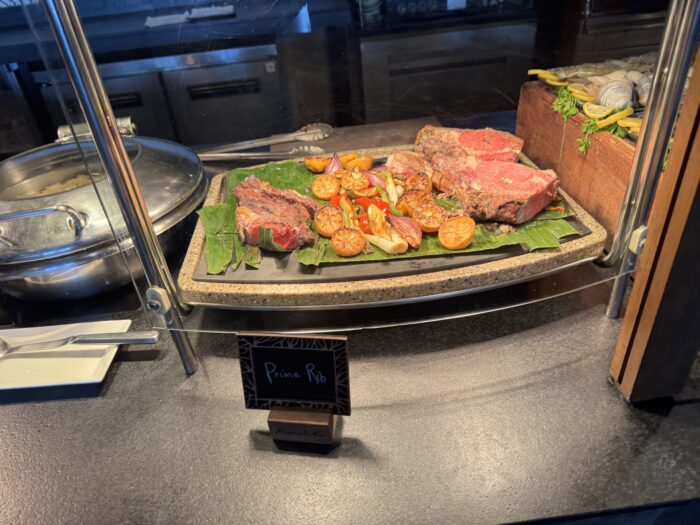 Secrets Moxché Resort Restaurants & Bars Review secrets moxche market cafe lunch dinner buffet 700x525