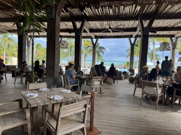 Secrets Moxché Resort Restaurants & Bars Review secrets moxche seasoul restaurant 700x525