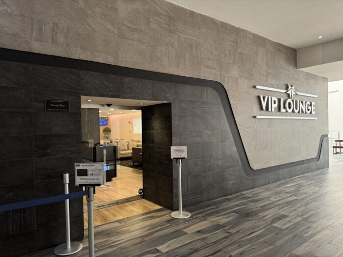 vip lounge los cabos sjd terminal 1 700x525